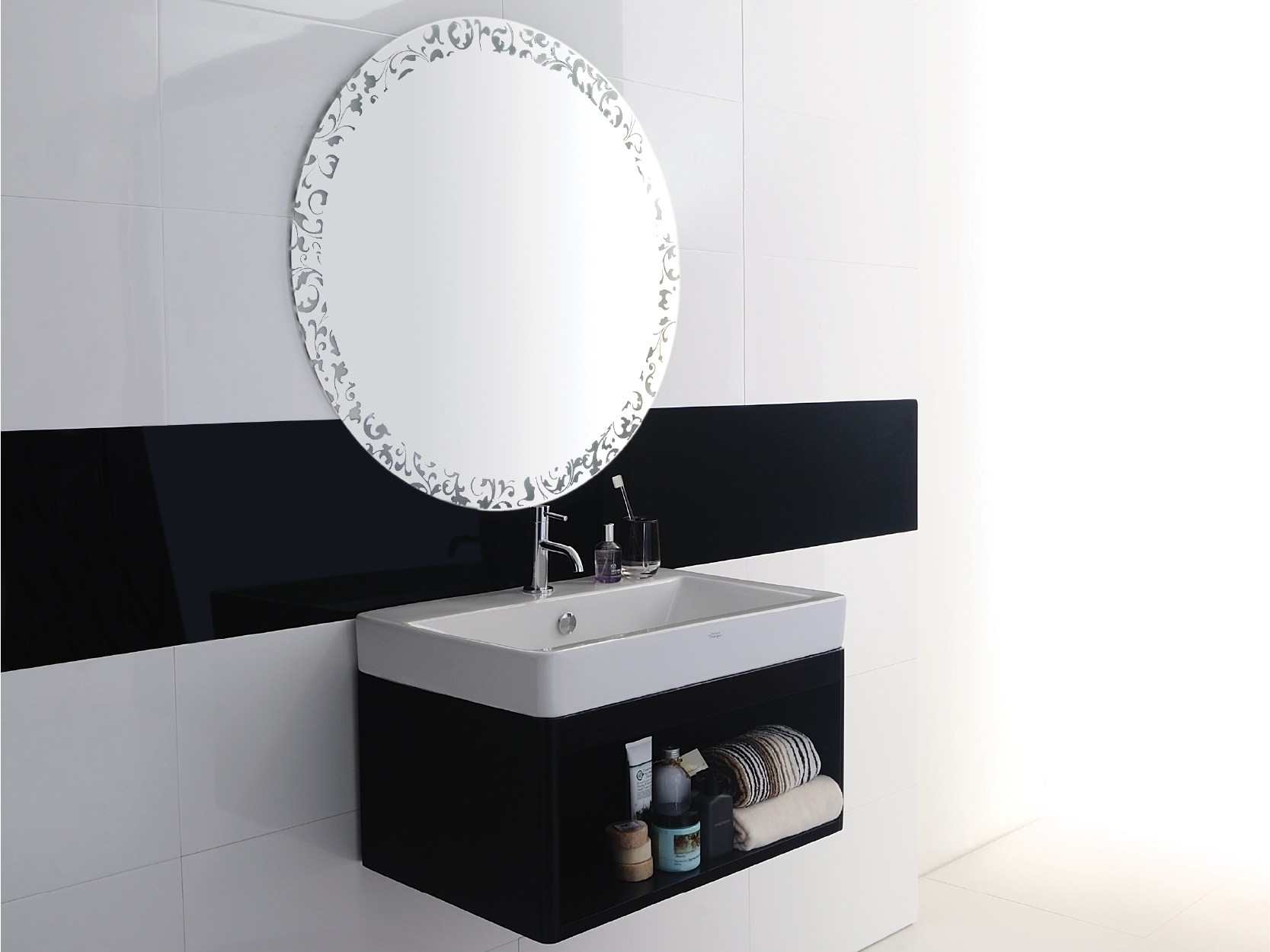 Bathroom Design i-Spa ผลิตภัณฑ์ตู้เฟอร์นิเจอร์ ตู้เก็บของ สุขภัณฑ์ อ่างล้างหน้าในห้องน้ำ