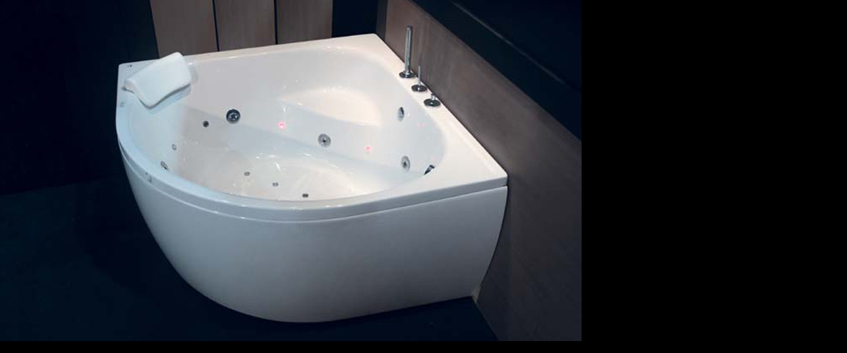Ize 1200 Corner Bathtubs