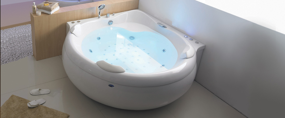 Universe Corner Bathtubs